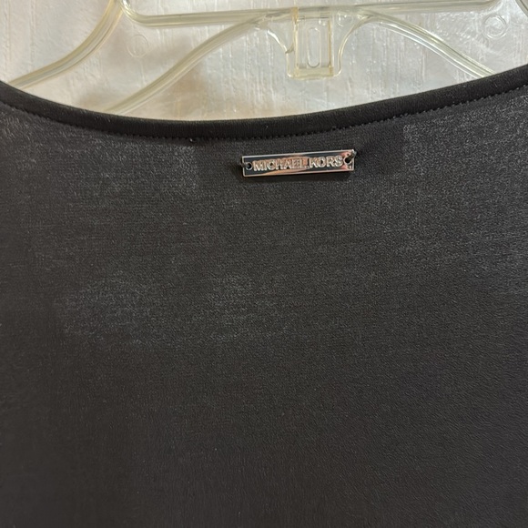 Michael Kors  black sleeveless shirt - Picture 4 of 5